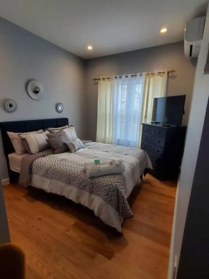 Guest House Located 10 Minutes From Jfk Airport New York